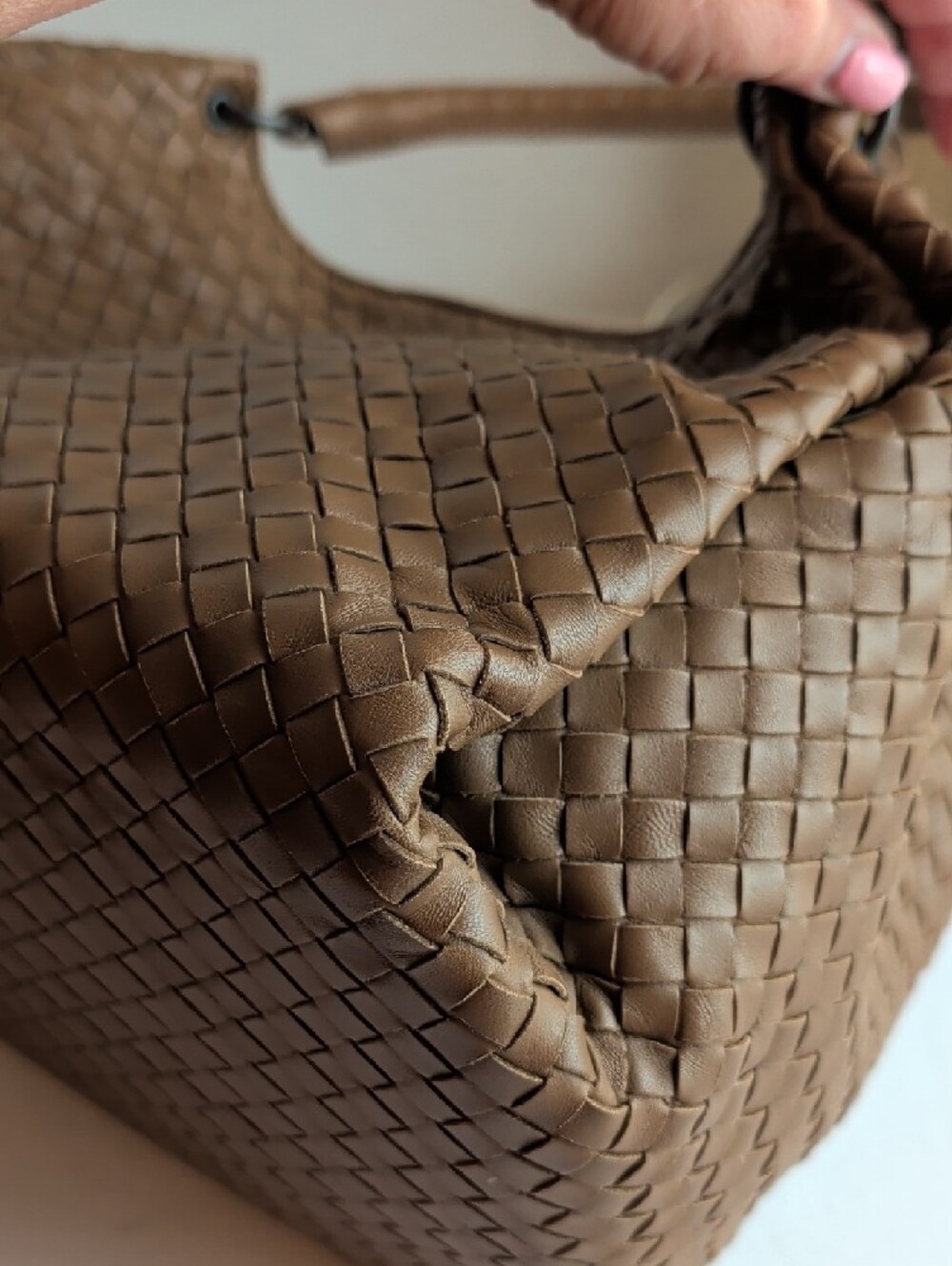 BOTTEGA VENETA Intrecciato Parachute Tote Bag Brown - Picture 9 of 16